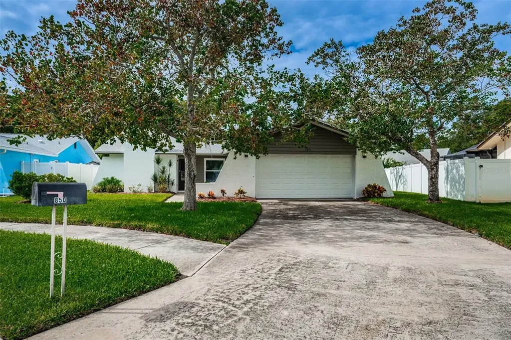 850 Kirkland Circle Dunedin FL 34698