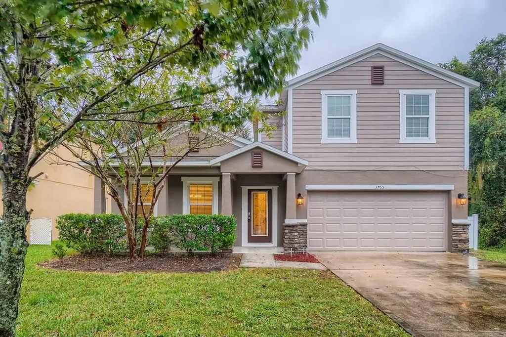 3765 Umbrella Court Tavares FL 32778