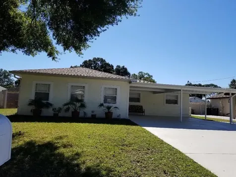 3204 W Grove Street Tampa FL 33614