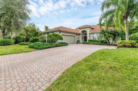 7609 Desert Inn Way Lakewood Ranch FL 34202
