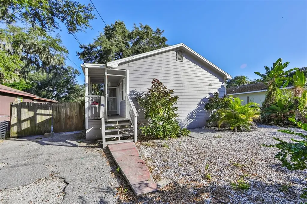 1645 24th Street Sarasota FL 34234
