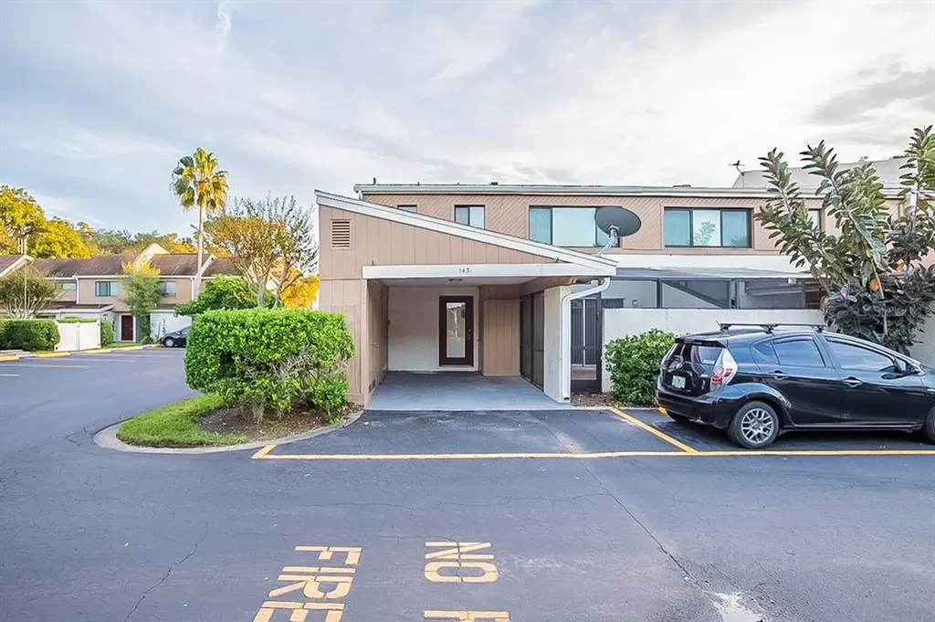 143 Lago Vista Boulevard Casselberry FL 32707