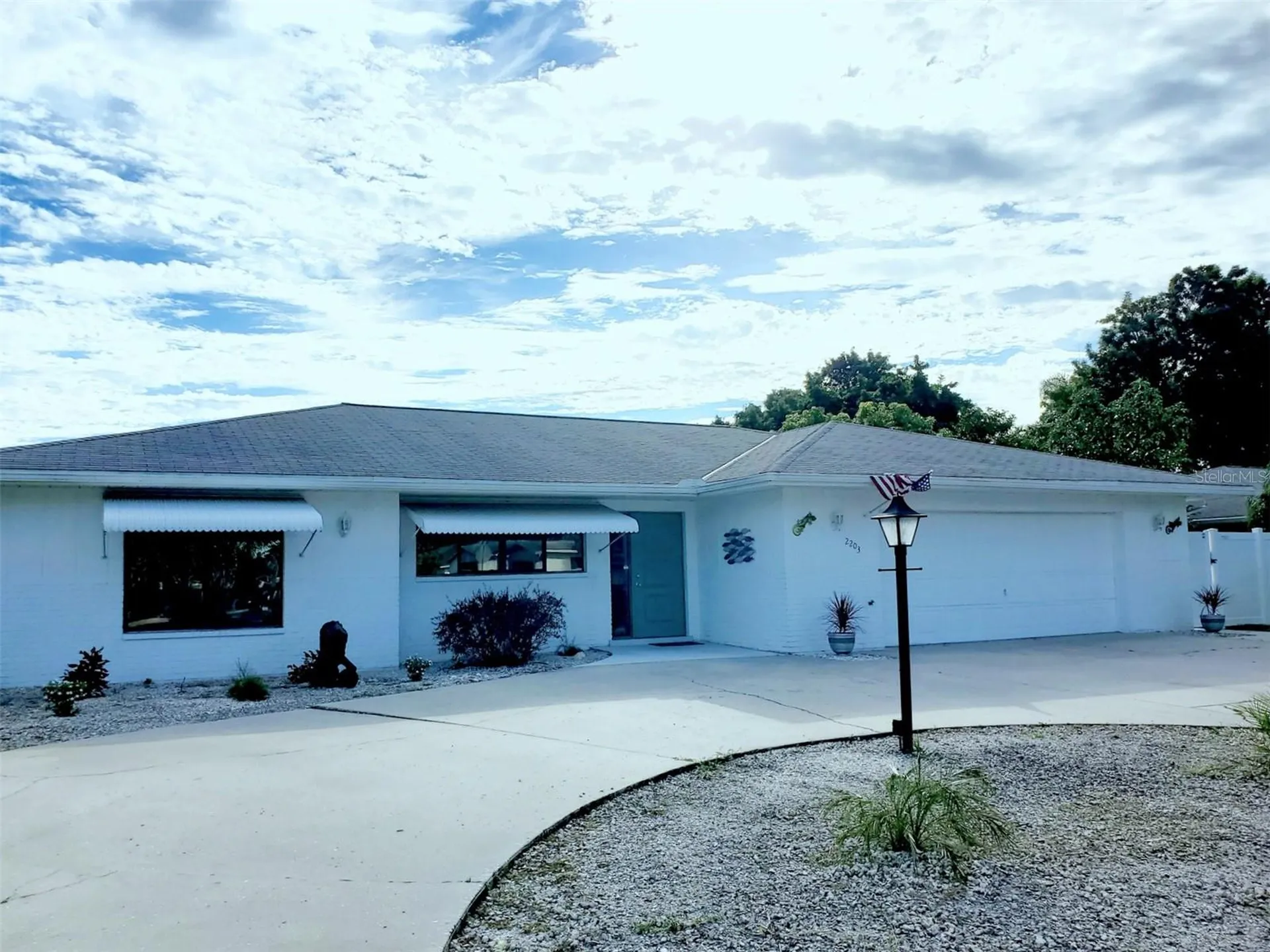 2203 43rd Street W Bradenton FL 34209