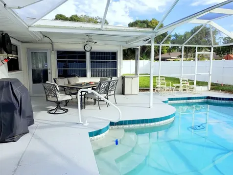 2203 43rd Street W Bradenton FL 34209