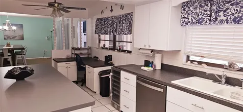 2203 43rd Street W Bradenton FL 34209