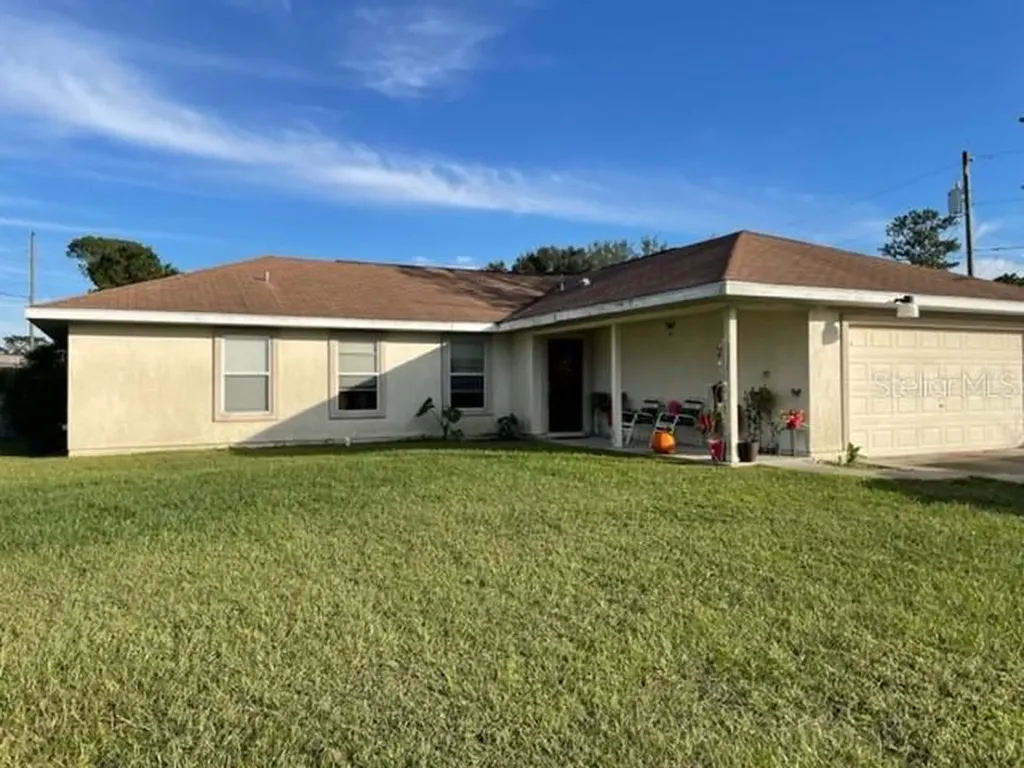 1 Dogwood Loop Avenue Ocala FL 34472