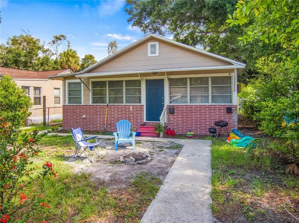 3551 15th Avenue S St Petersburg FL 33711