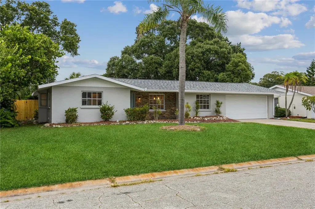 3441 Fairview Drive Sarasota FL 34239