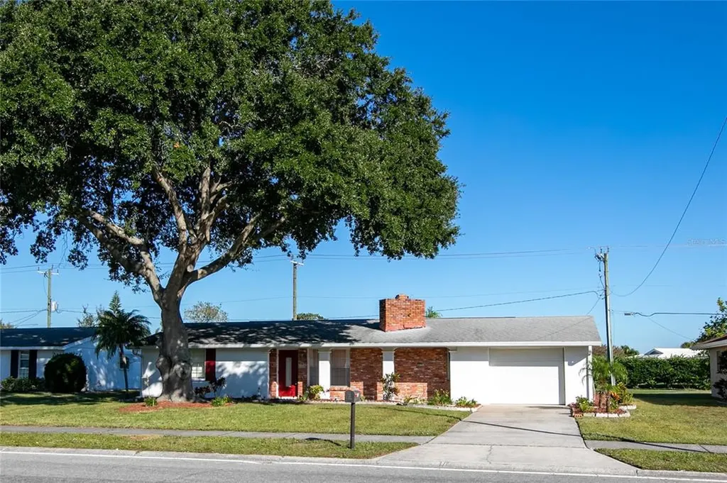 3639 S Lockwood Ridge Road Sarasota FL 34239