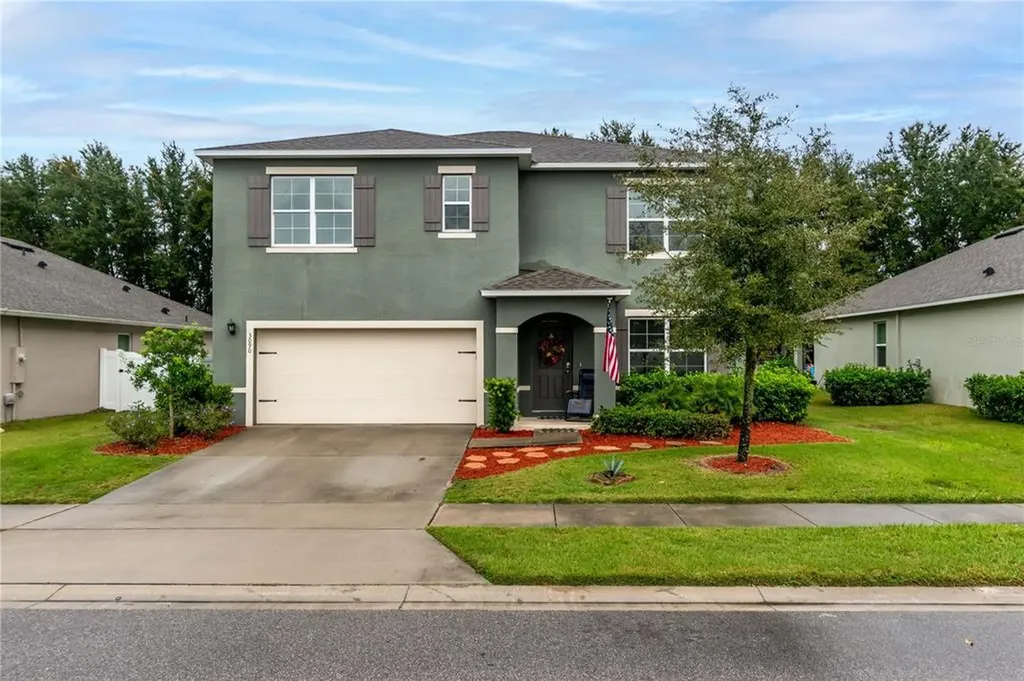3090 Bethpage Loop Mount Dora FL 32757