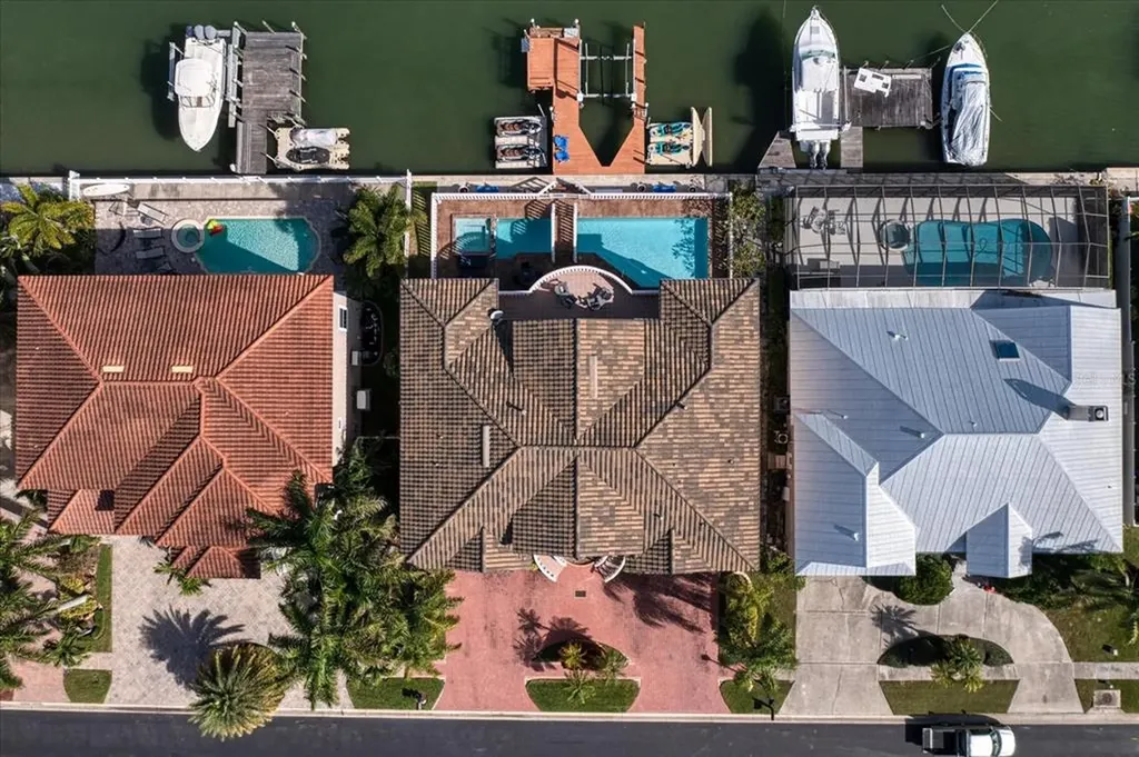5949 Bayview Circle S Gulfport FL 33707