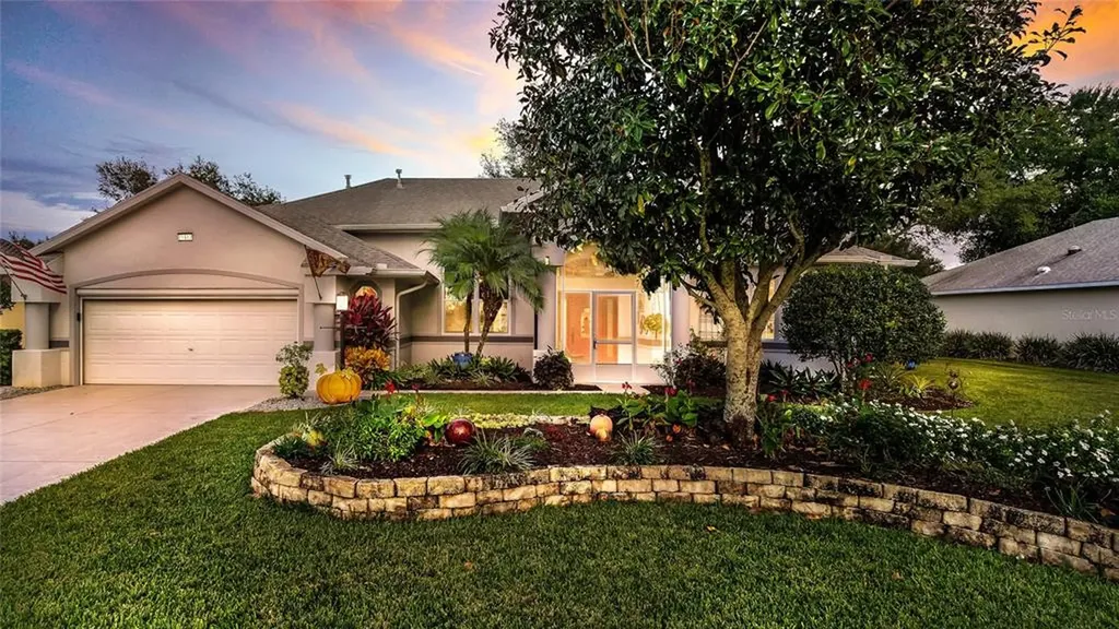 21612 Regency Park Lane Leesburg FL 34748