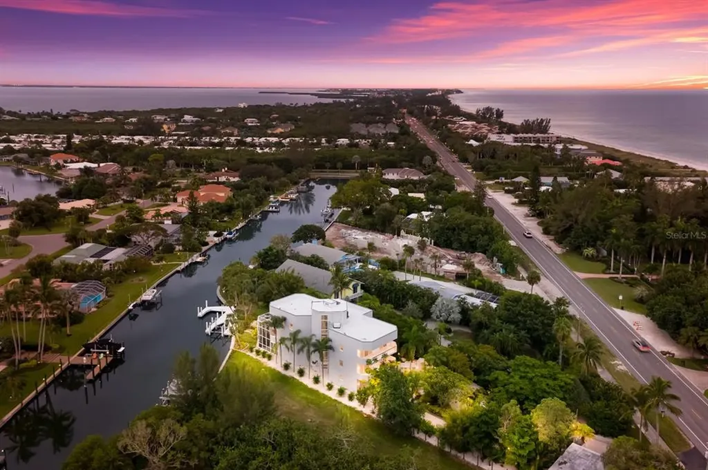 5940 Gulf Of Mexico Drive Longboat Key FL 34228