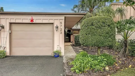 5723 Westwind Lane Sarasota FL 34231