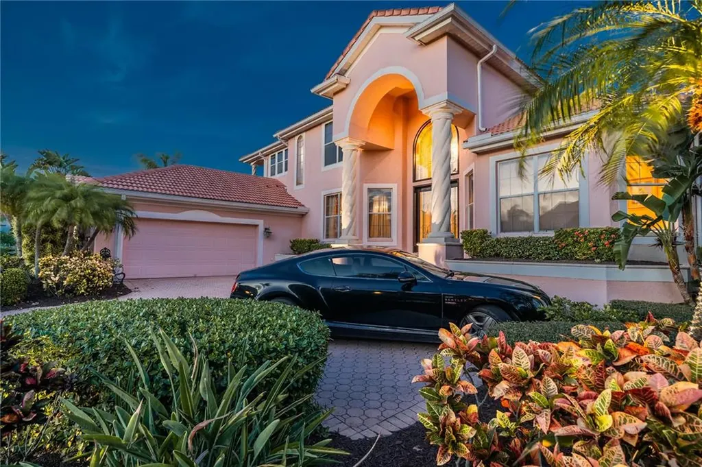 1407 Jumana Loop Apollo Beach FL 33572