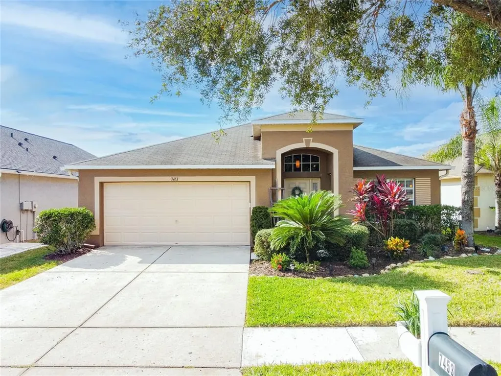 7453 Canal Point Court Wesley Chapel FL 33545