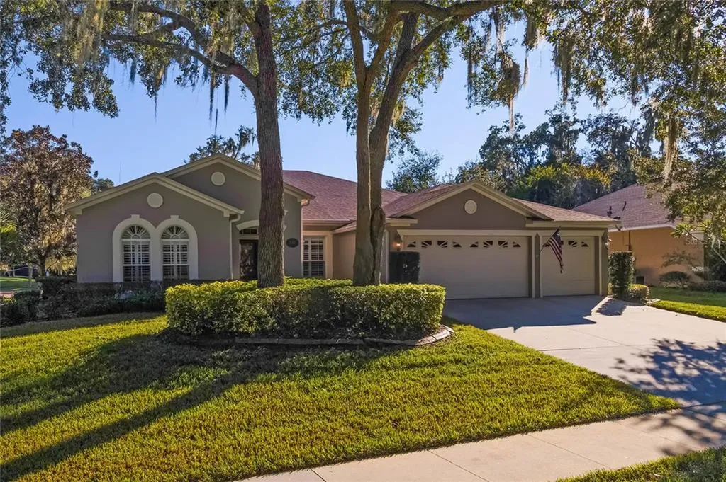 540 Lake Cove Pointe Circle Winter Garden FL 34787