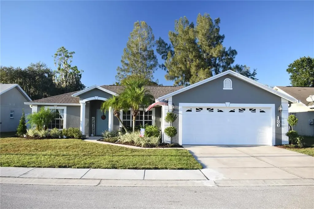136 Seven Oaks Drive Mulberry FL 33860