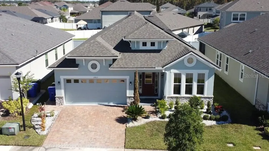 2402 Chateau Loop Kissimmee FL 34741