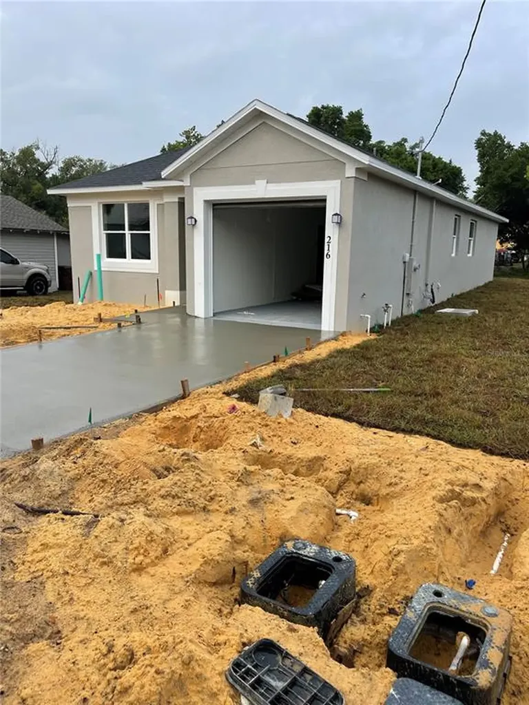216 N 23rd Street Haines City FL 33844