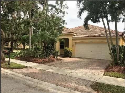 1096 Allamanda Way Weston FL 33327