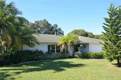 1109 Voncile Street Lake Wales FL 33853