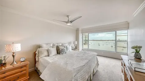 555 S Gulfstream Avenue Sarasota FL 34236