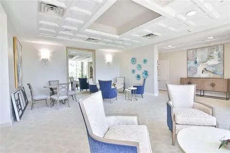 555 S Gulfstream Avenue Sarasota FL 34236