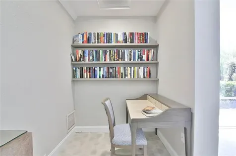 555 S Gulfstream Avenue Sarasota FL 34236