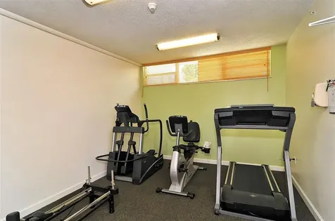 555 S Gulfstream Avenue Sarasota FL 34236