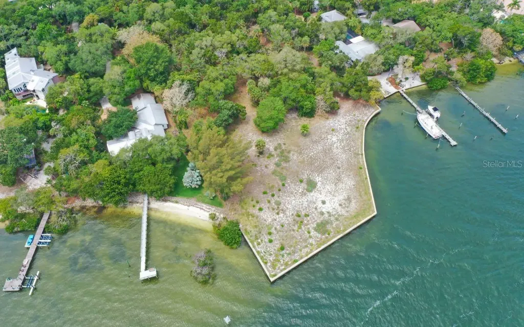 6559 Peacock Road Sarasota FL 34242