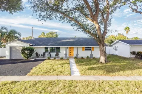 6101 29th Avenue N St Petersburg FL 33710