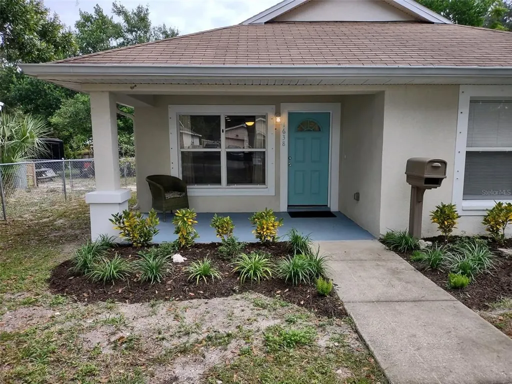 1638 Newark Street S St Petersburg FL 33711