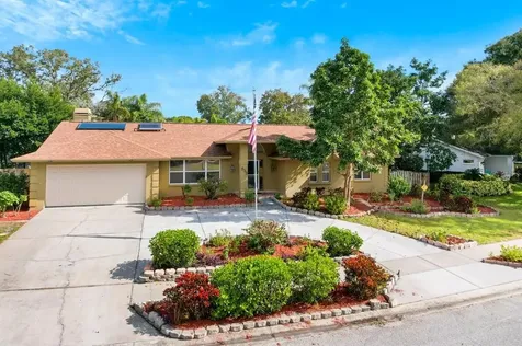 838 Village Way Palm Harbor FL 34683