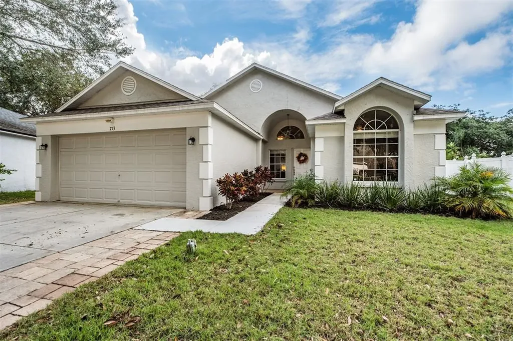 713 Somerstone Drive Valrico FL 33594