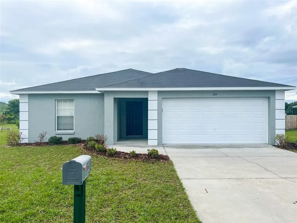 319 Lake Eloise Pointe Drive Winter Haven FL 33880