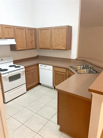 319 Lake Eloise Pointe Drive Winter Haven FL 33880