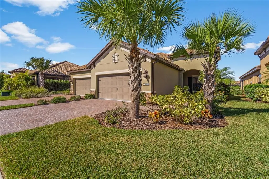 6471 Positano Court Sarasota FL 34243