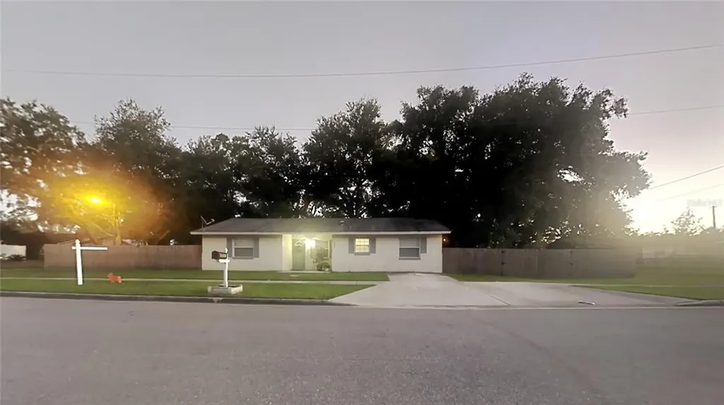 1502 King Street Kissimmee FL 34741