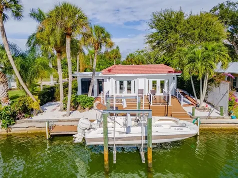 517 Albee Road W Nokomis FL 34275
