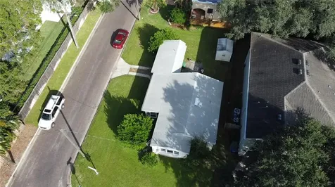 2914 W Neptune Street Tampa FL 33629