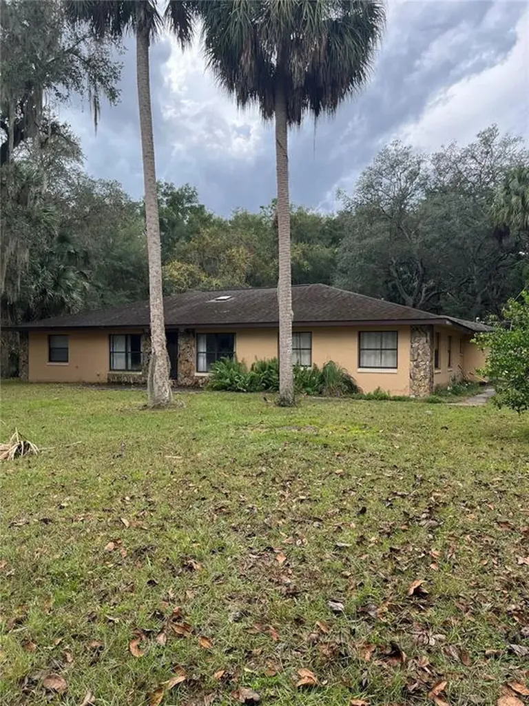 17430 NE 37th Court Citra FL 32113
