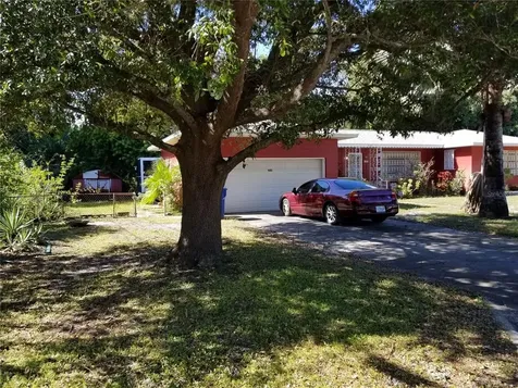 420 48th Street N St Petersburg FL 33713