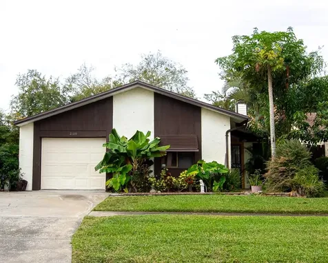 2109 Kings Crossing SW Winter Haven FL 33880
