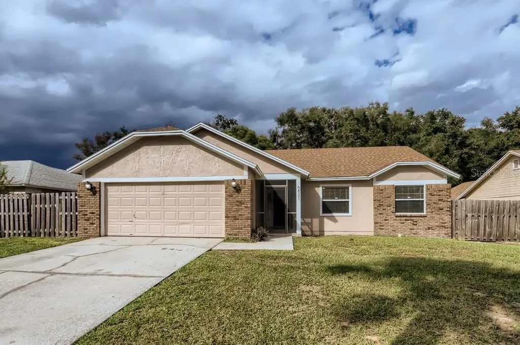 6821 Crescent Ridge Road Orlando FL 32810