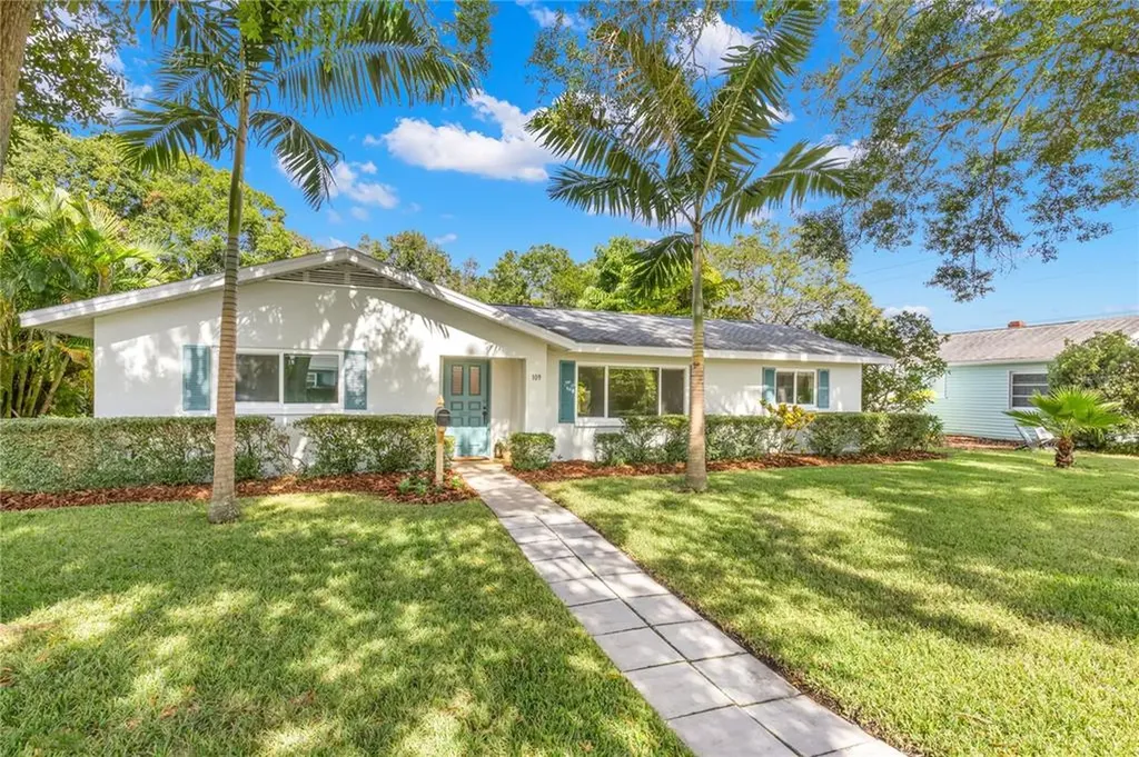 109 34th Avenue N St Petersburg FL 33704