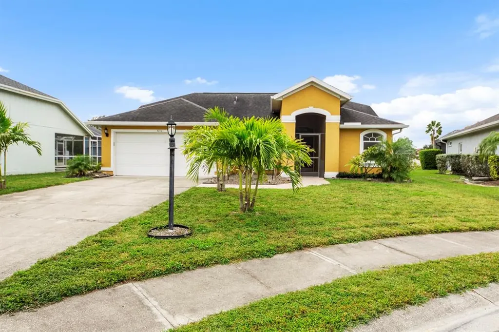 5010 72nd Court E Bradenton FL 34203