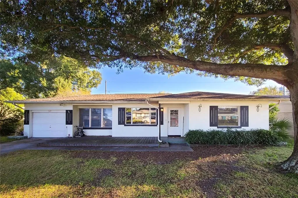 1465 Seabreeze Street Clearwater FL 33756