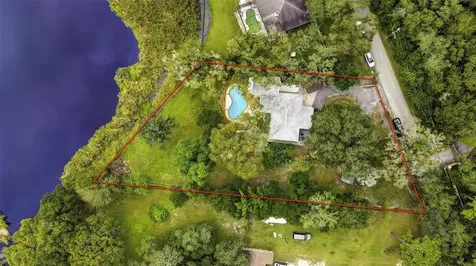 16123 W Lake Burrell Drive Lutz FL 33549
