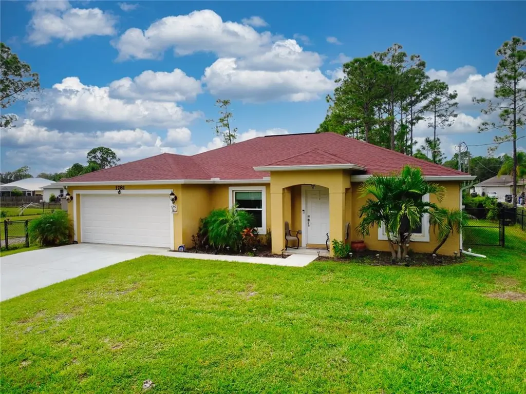 1281 S Wapello Street North Port FL 34286